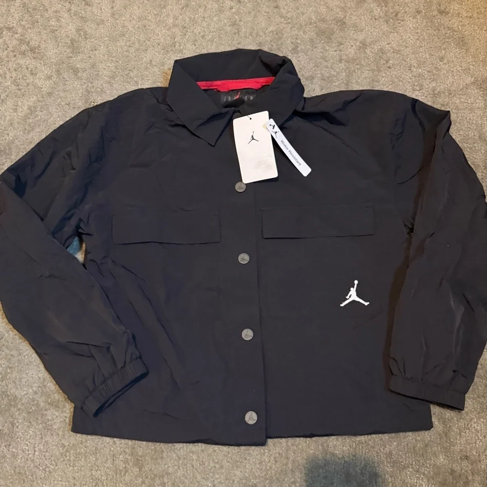 Jordan Flight Kids Black Water Resistant Coaches Jacket Red Jumpman Large NWT